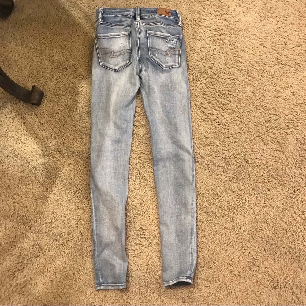 Hi-Rise Ripped Jeggings - Picture 5 of 6